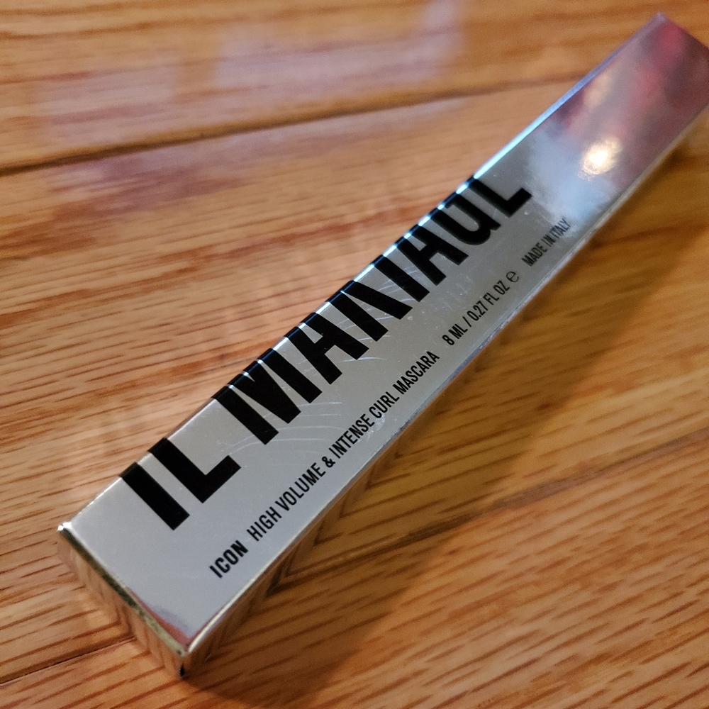 NIB IL Makiage Icon Mascara